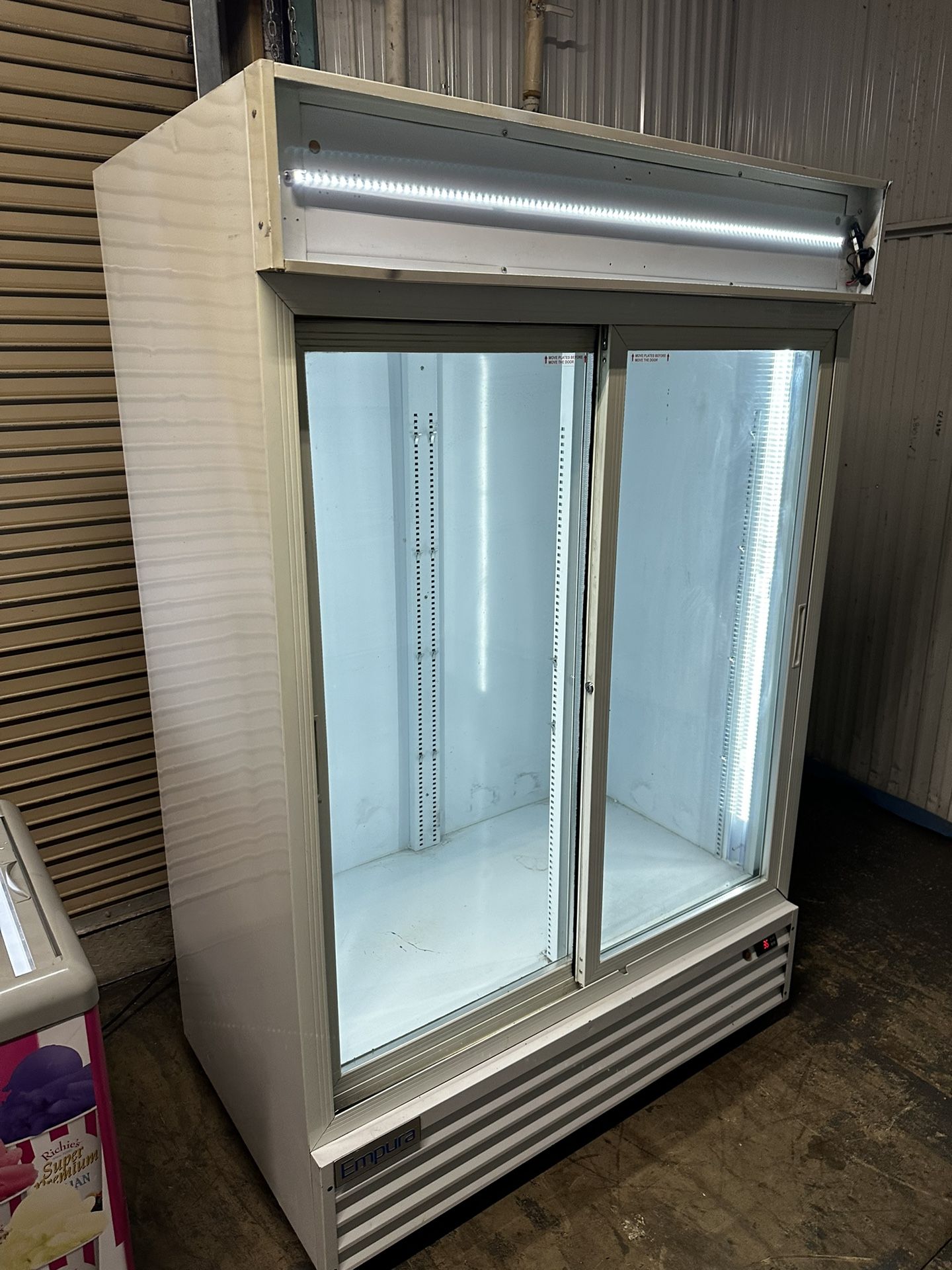 Empura Commercial Refrigerator 
