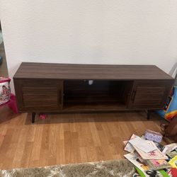 tv stand