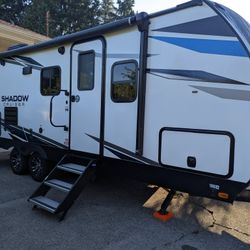 24'- 2021 Shadow Cruiser 240BHS 