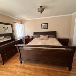 Bedroom Set