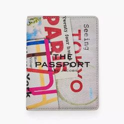 MARC JACOBS The Passport Holder NWT