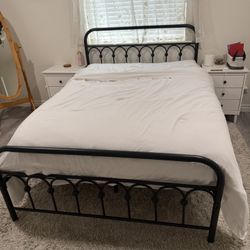 Full Size Metal Bed Frame