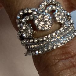 Crystal Stone Woman Ring size 6 ❤️$12
