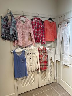 Women’s / Teen Clothes-3