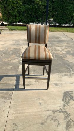 Fabric Chair 3/3