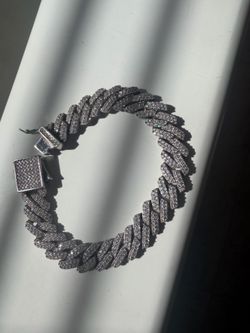 Cuban Link Moissainte Bracelet 10.9 CT
