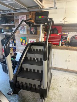Life fitness power mill