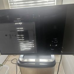 32" Vizio TV With Stand $20