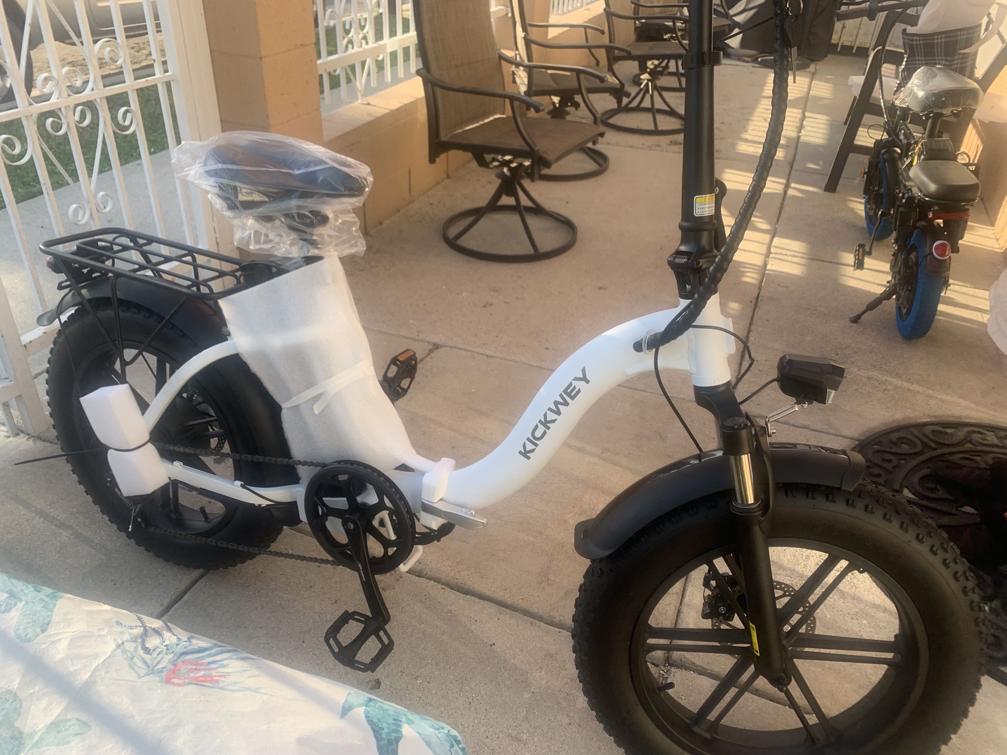 NEW KICKWEY ELECTRIC BIKE