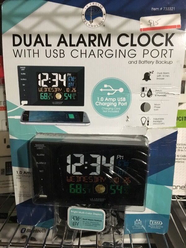 Dual Alarm Clock with USB charging port and battery backup