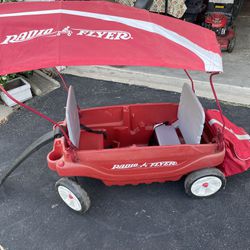 Radio Flyer Wagon With Canopy And Storage Bag