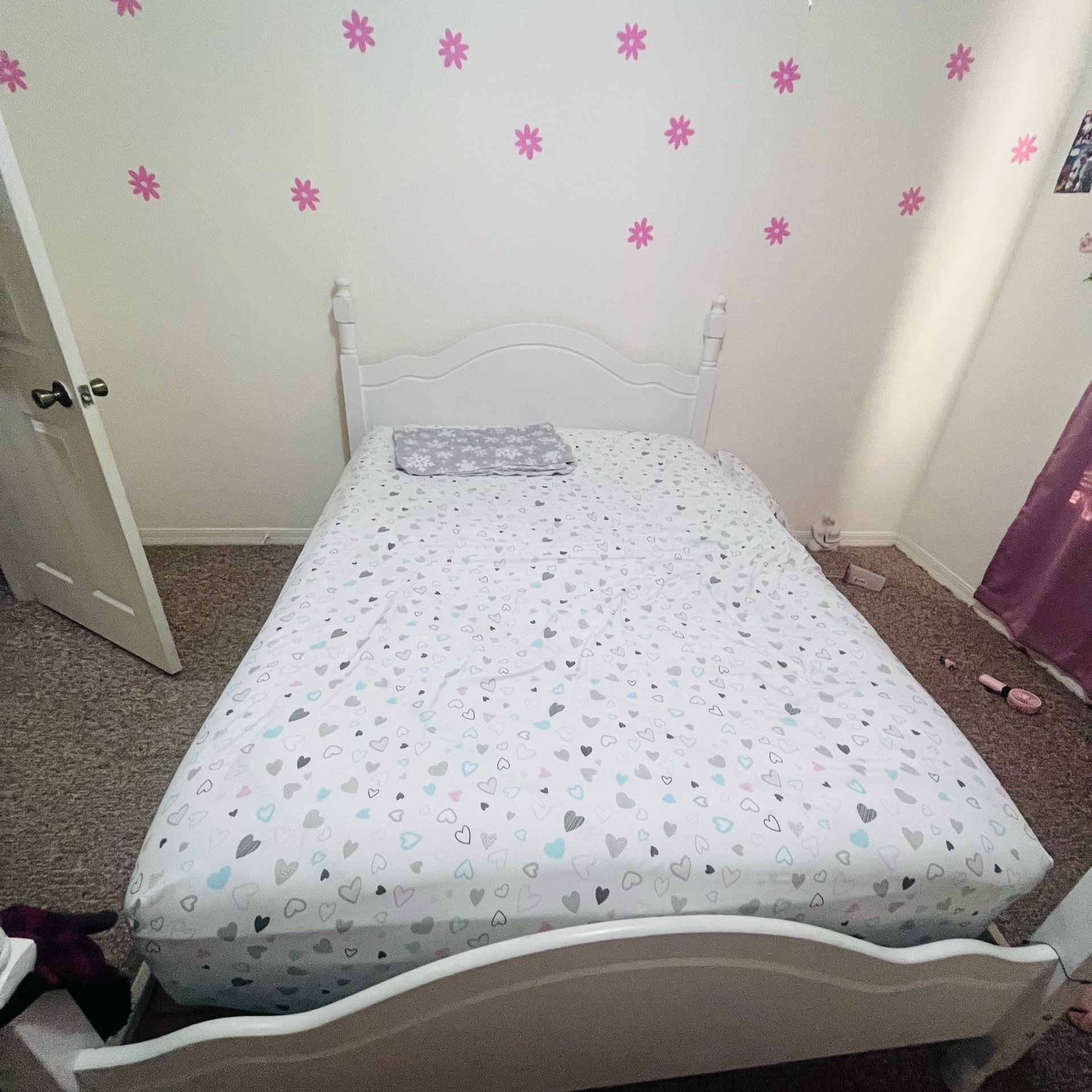Full Bed and mattress