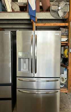 Frigidaire 4-Door Refrigerator (French Door Fridge with Drawer Freezer) - Ice Maker, Adjustable Shelves