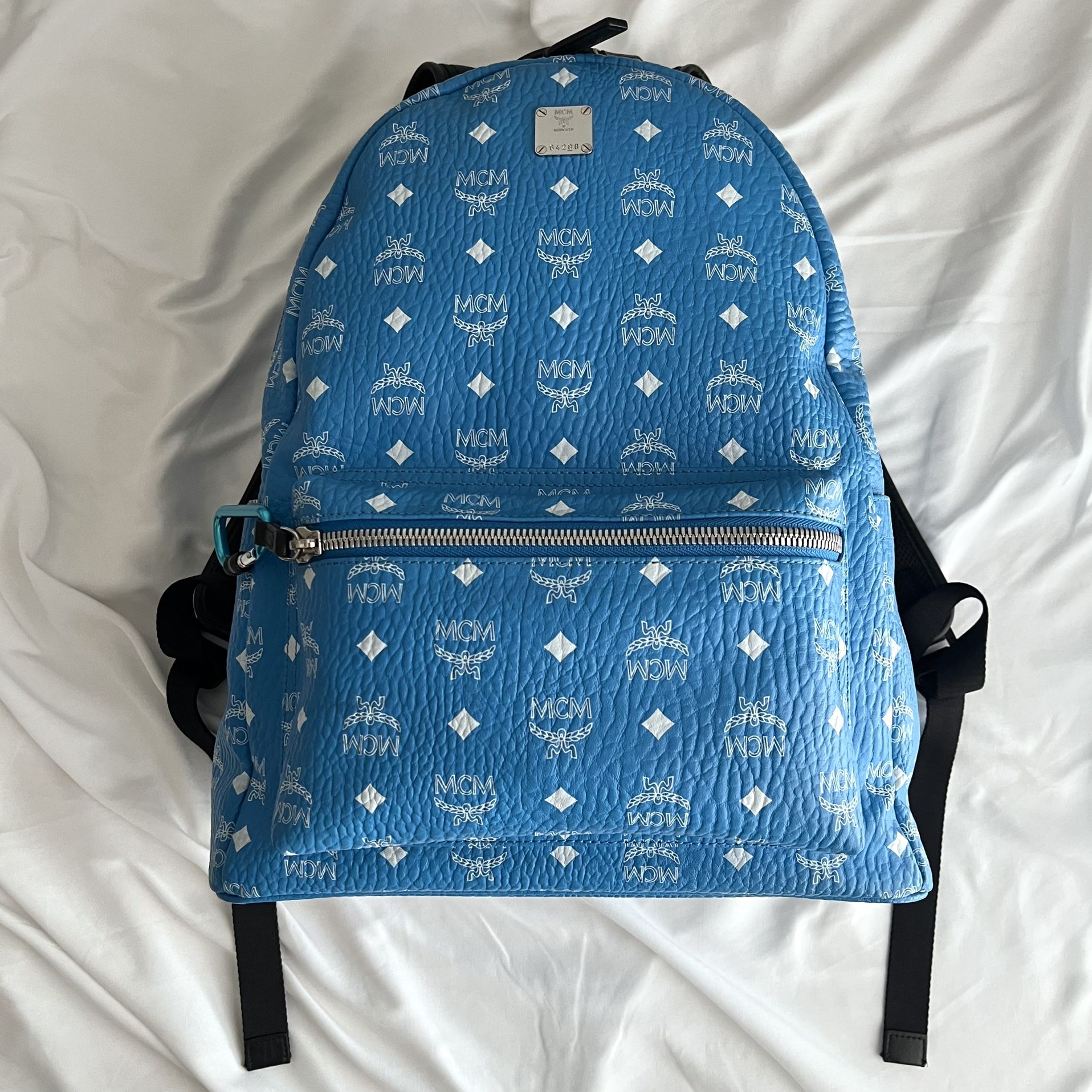 MCM Stark Backpack White Logo Visetos T Blue (Limited Release)
