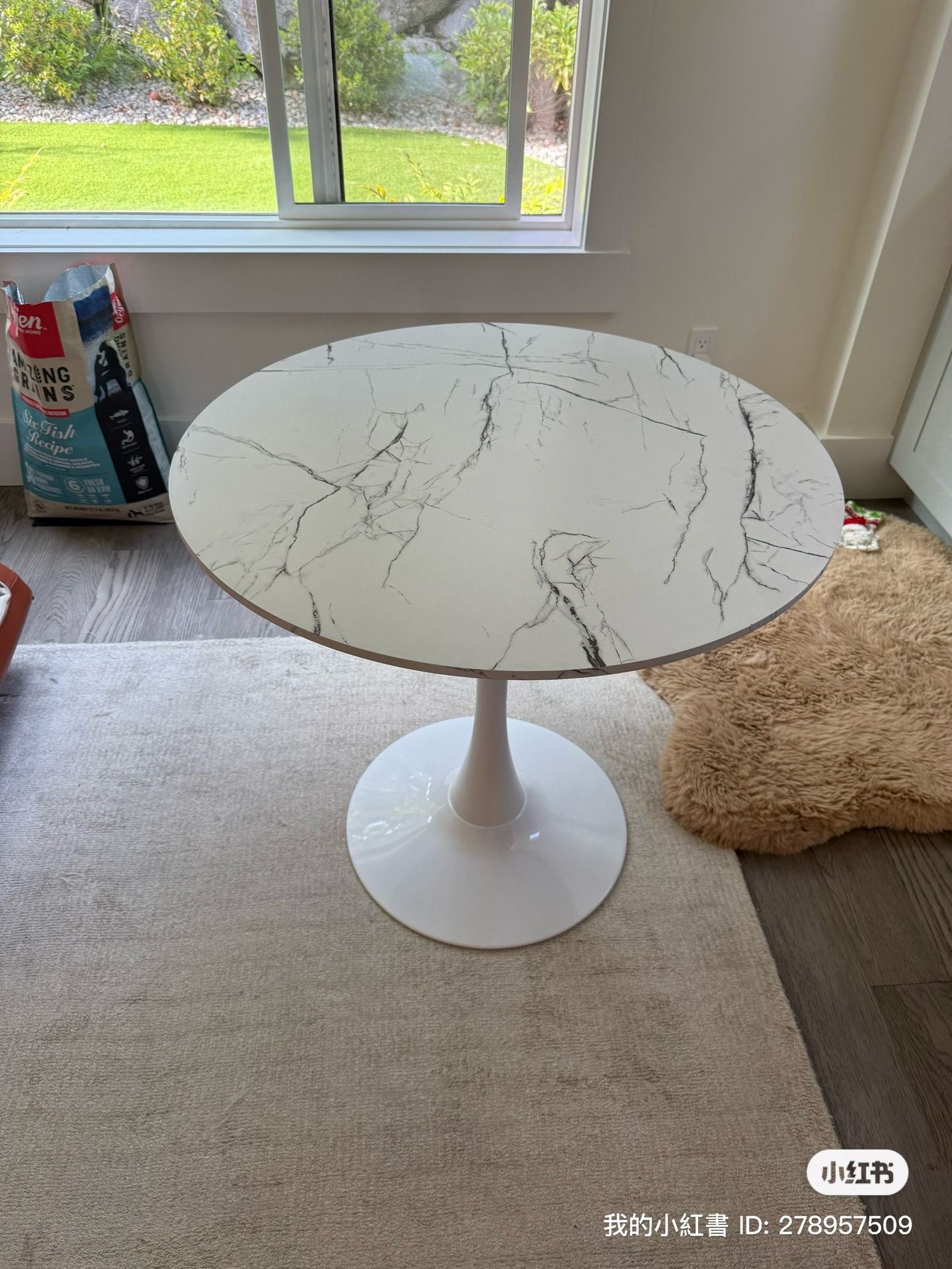 32inch round table