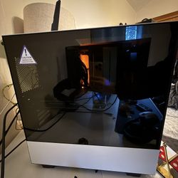 Gaming PC (Description For Specs)