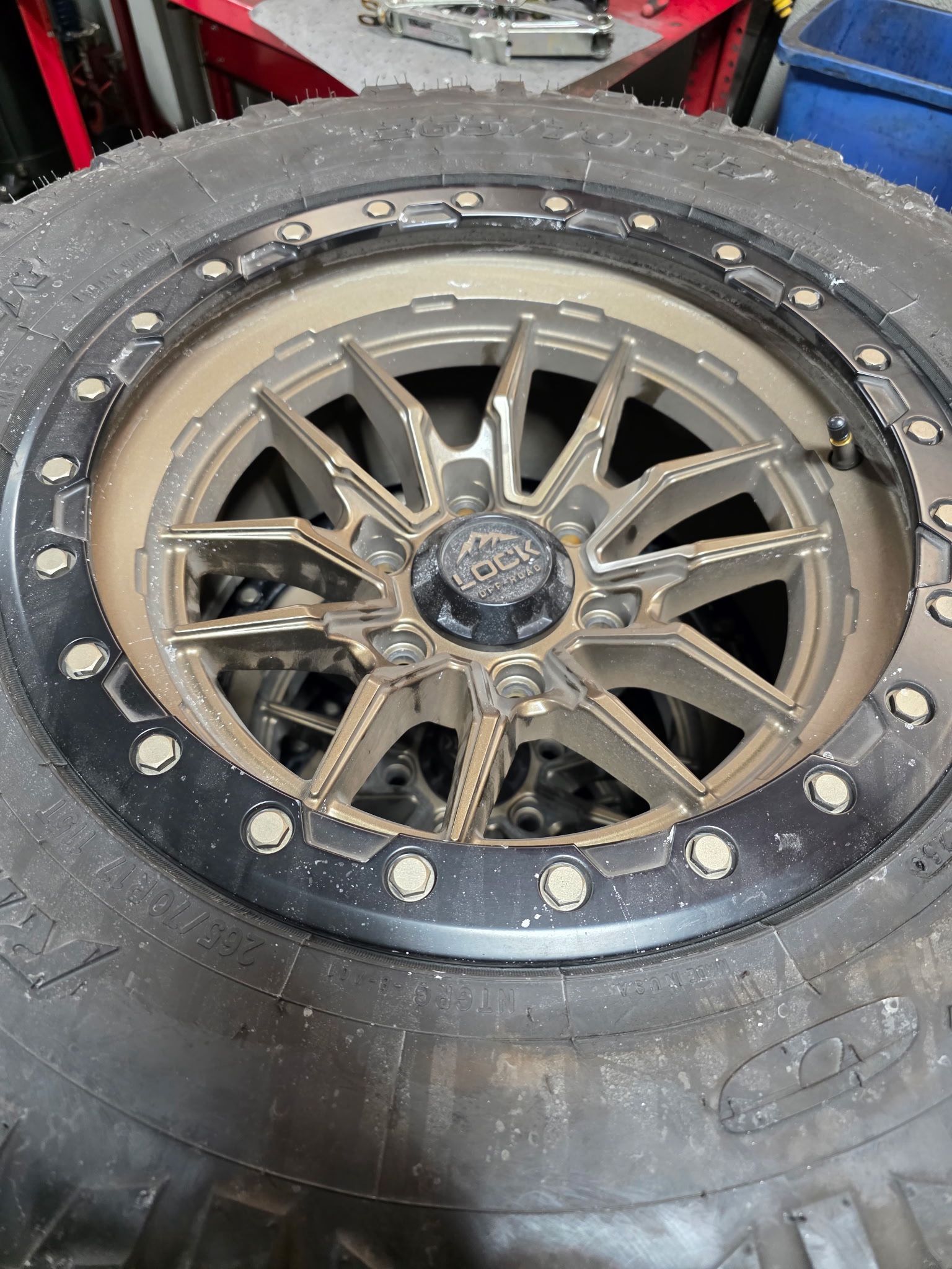 Set Of 4 265/70 R 17 Tires And Rims