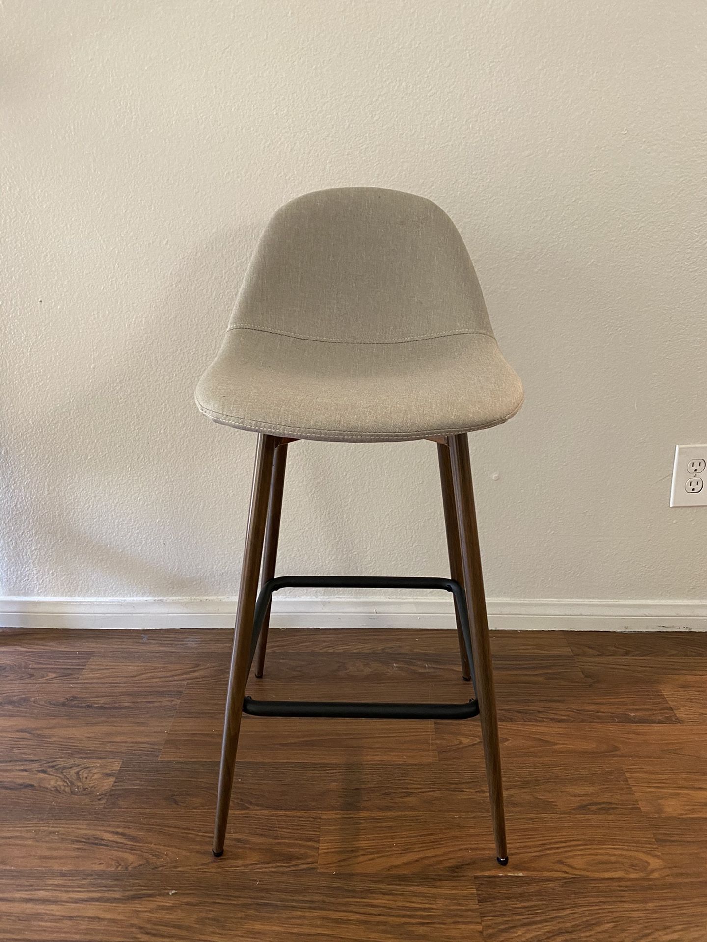 Counter stool / Bar stool