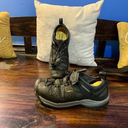 Keen Steel Toe Shoes