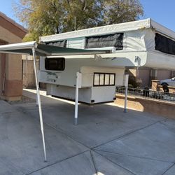 2001 Northstar 650 ,  Short Bed , Pop Up Truck Camper