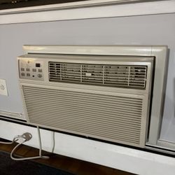 Generations AC unit 10000 BTUs