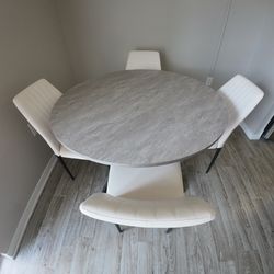 Dinning Table