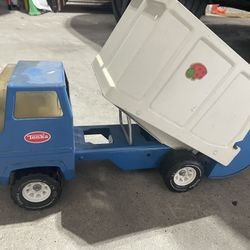 Garbage Truck Toy