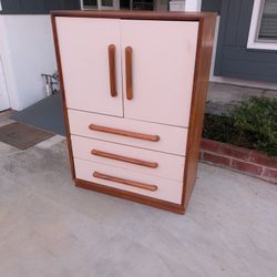 Wood Oak Dresser