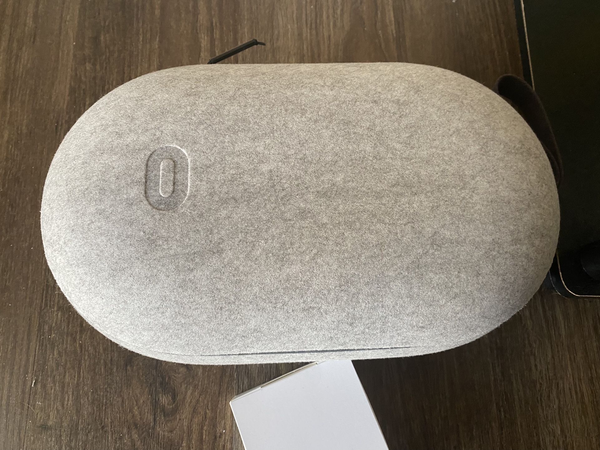 Brand New Oculus Quest 2 With Case 256Gb