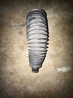 2021 Toyota Corolla le front right rack and pinion bellow boot