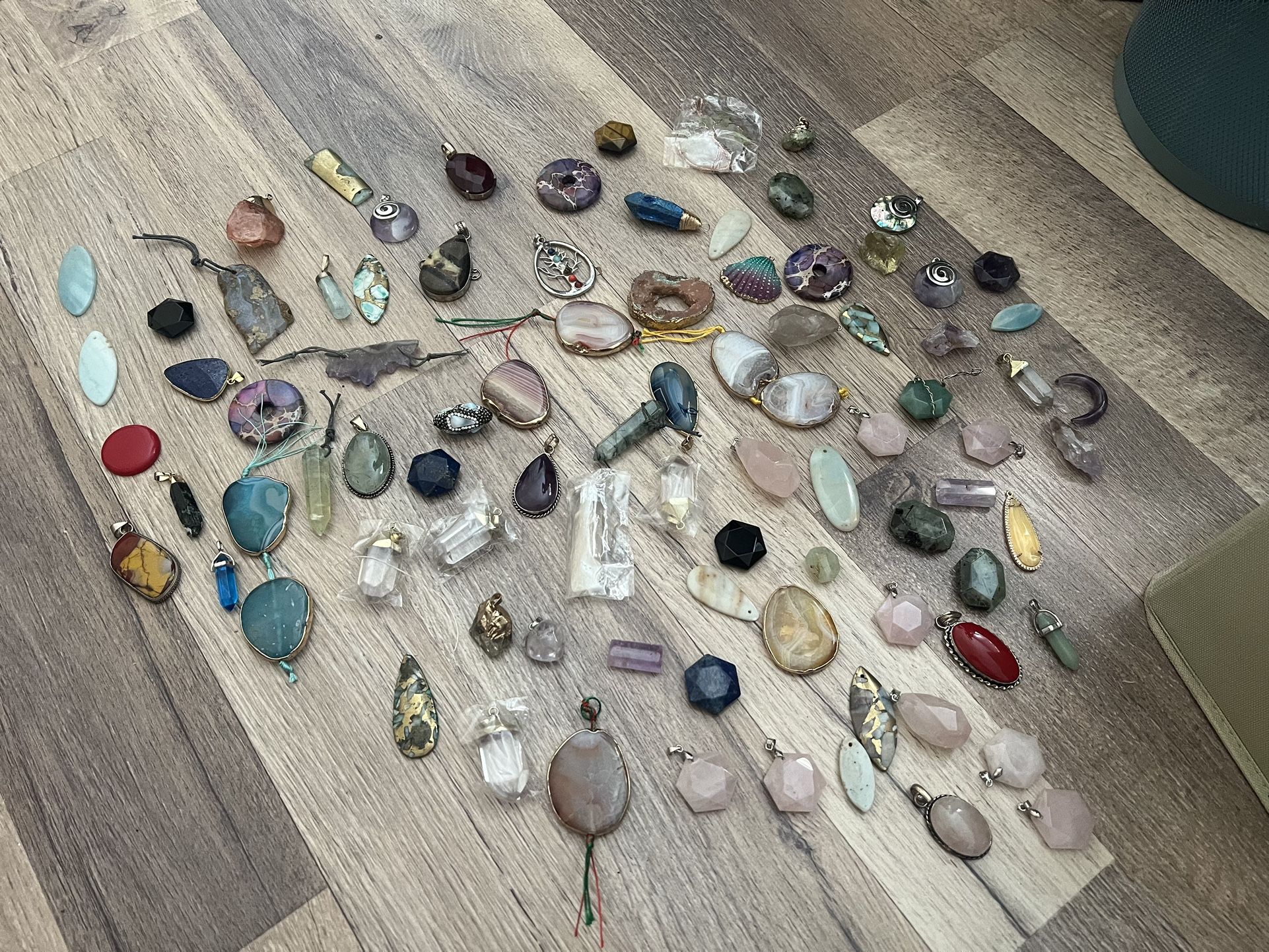 Giant Stone Bulk Lot Jewelry Making Necklace 88pcs