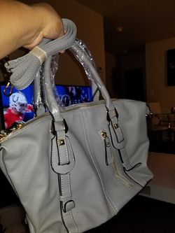 Gray bag/purse