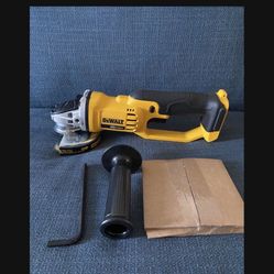 DEWALT 20 V  GRINDER  ( No Battery No Charger  )