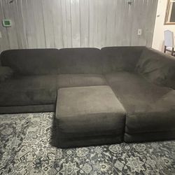 Sectional And Chair With Ottoman Gray