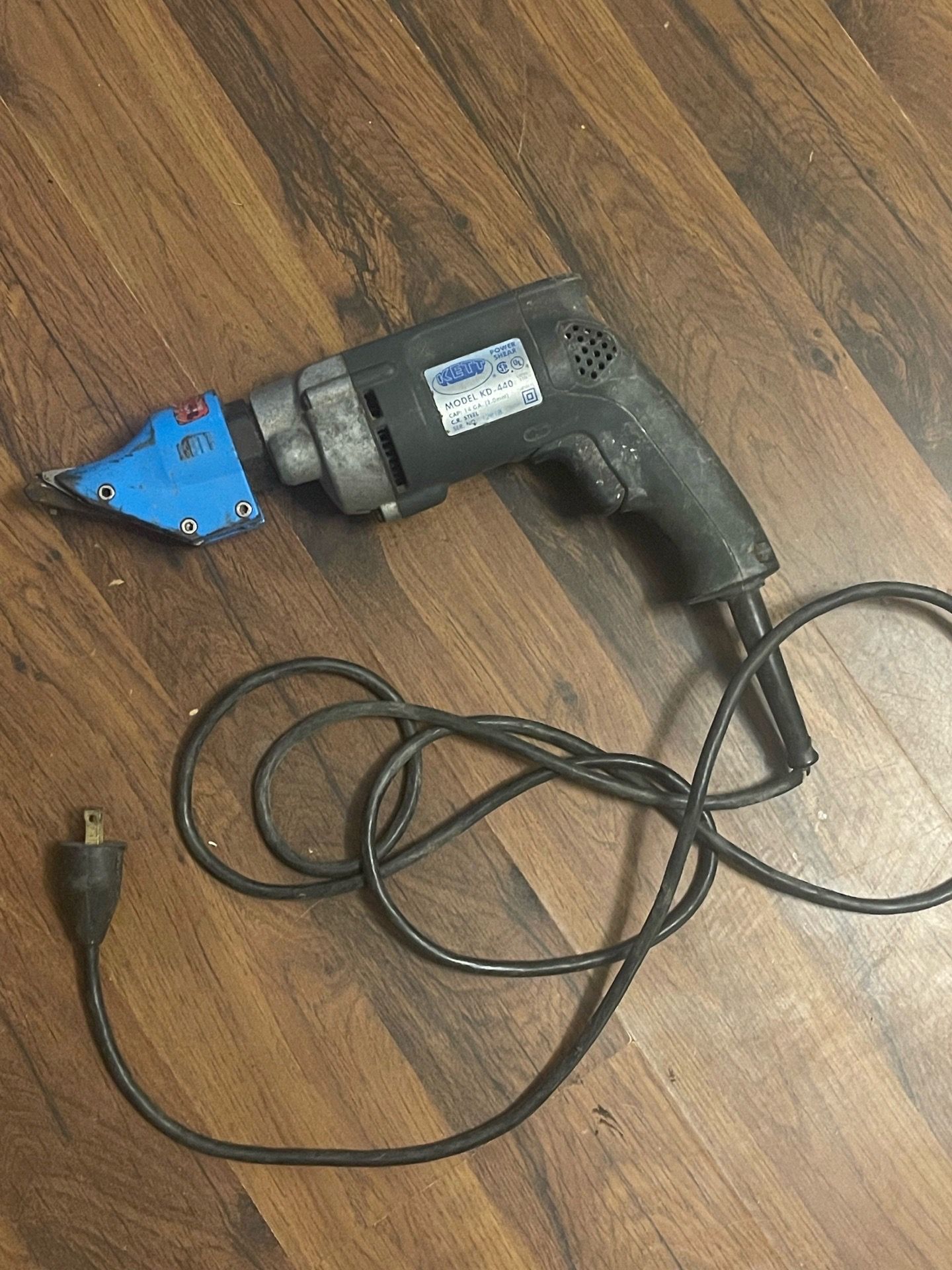 Kett power shears / electric shears