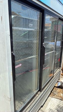 Commercial Refrigerator
