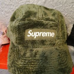 Supreme Hat