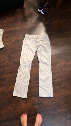 Levi’s Beige Corduroy Pants size 6