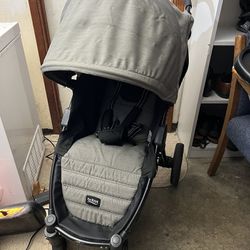 Britex Stroller With Car Seat And Buster 