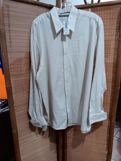 New Men's John Henry shirt