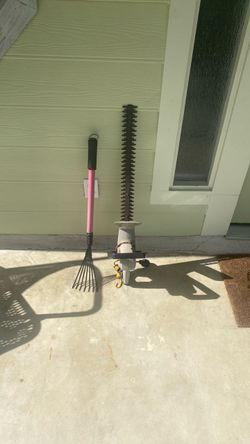 Electric Trimmer and small rake small areas