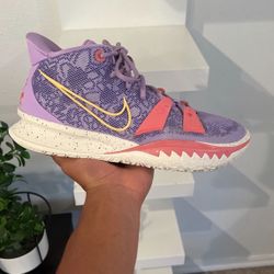 Nike Kyrie 7 “Daughters” Mens Size 11
