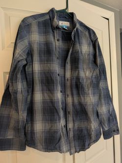 Columbia Long sleeve shirt, small