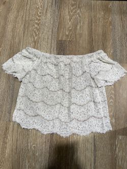 Womens Top Size M
