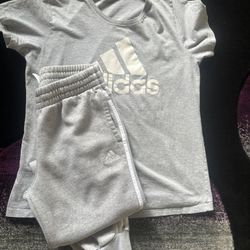 gray and black adidas track sweat suits 🧡