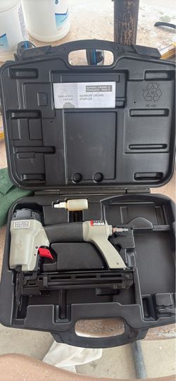 Porter-Cable Narrow Crown Stapler with Case