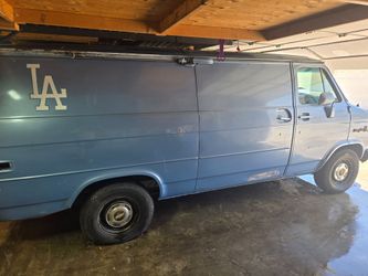 1982 GMC G20 van