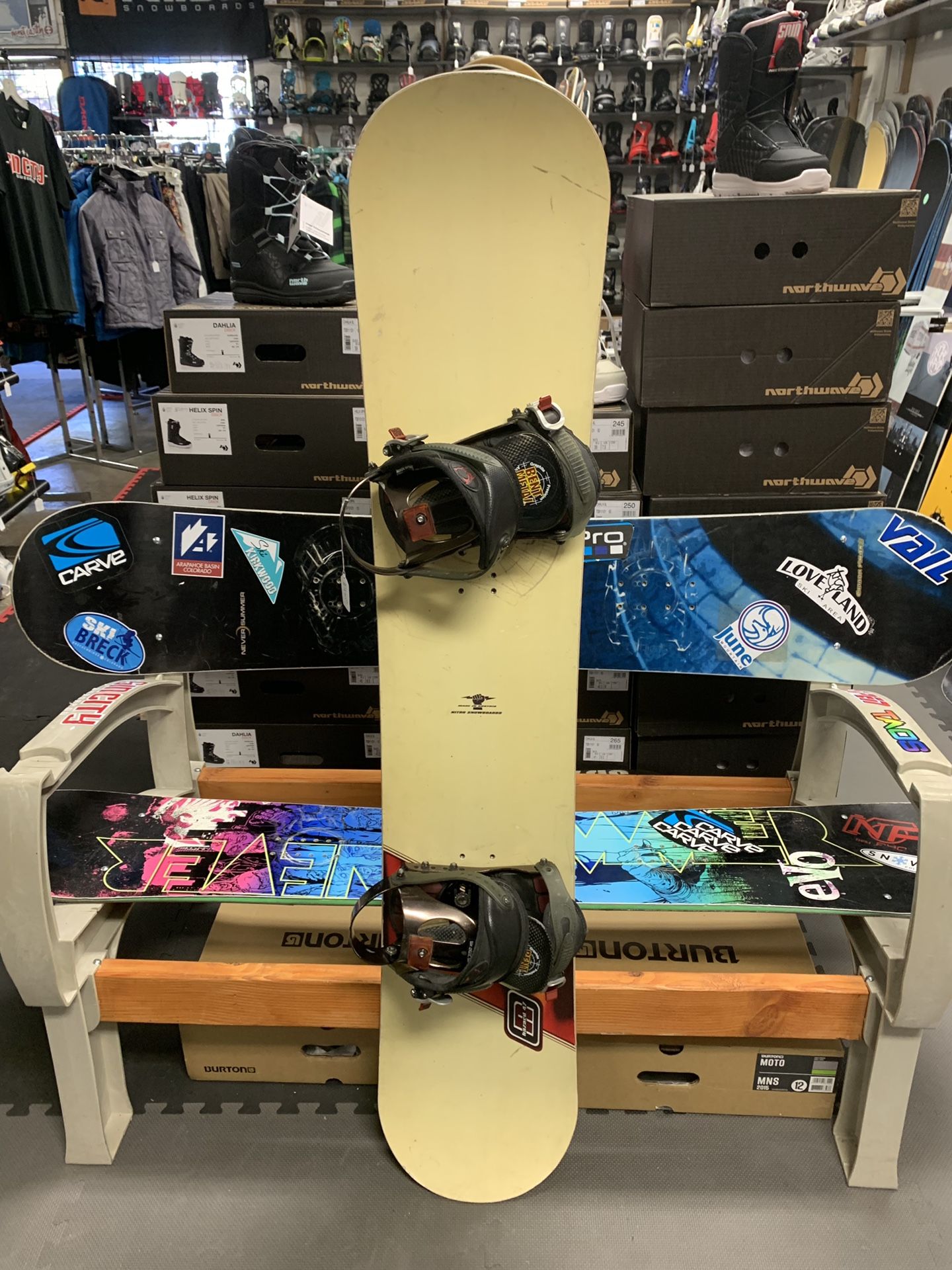 nitro hazzard snowboard Snowboards Quiver BRD'19 Premium Old School Twin Tip Freestyle Park Boards, 145 Sports et Loisirs With options available in sizes 152 cm to 157W cm The 2026 Nitro T1 Snowboard