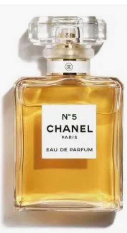 N•5 Chanel Paris