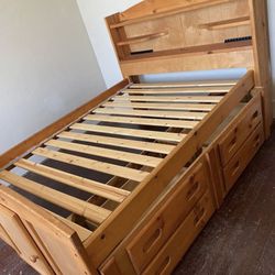 Full Size Wooden Bedset With Dresser